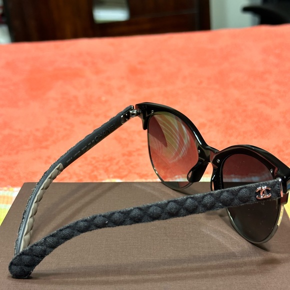 Chanel Denim Quilted Sunglasses Black - Picture 15 of 15
